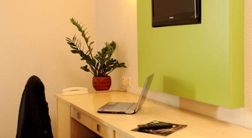 Ibis Styles Antony Paris Sud Hotel Exterior photo