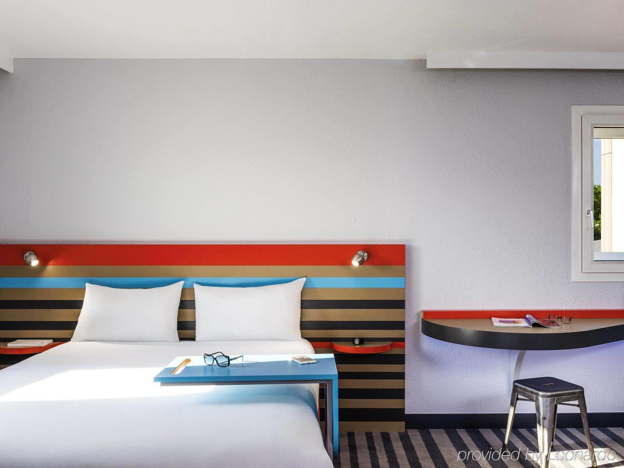 Ibis Styles Antony Paris Sud Hotel Exterior photo
